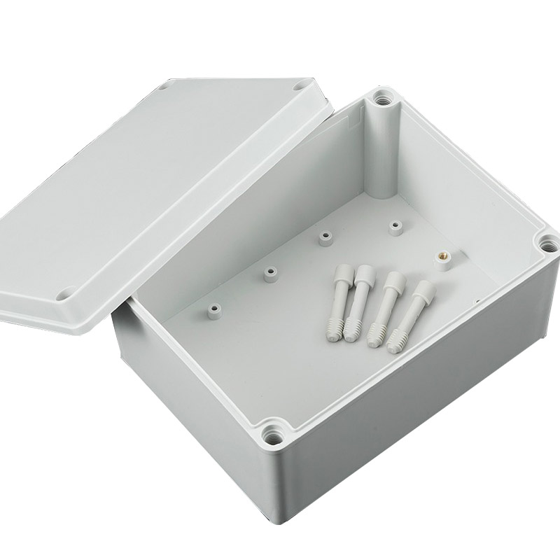 Caja de conexiones impermeable - Outdoor Power Monitor reseña y precio